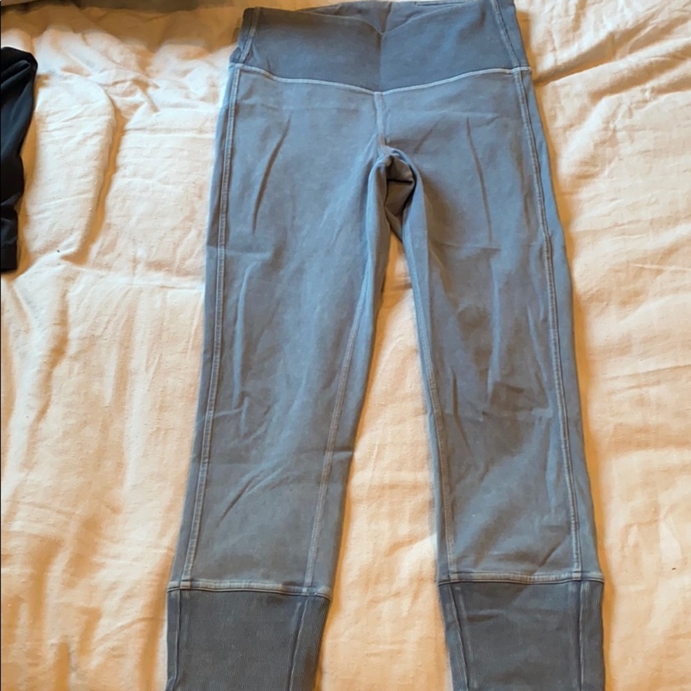 Lululemon Capri leggings